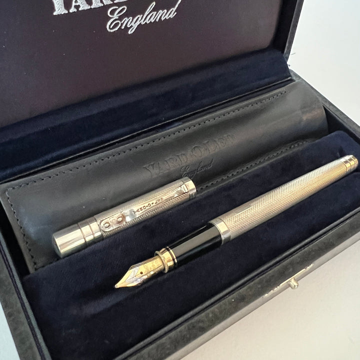 Pre-Loved Yard-O-Led Viceroy Barley Standard Fountain Pen