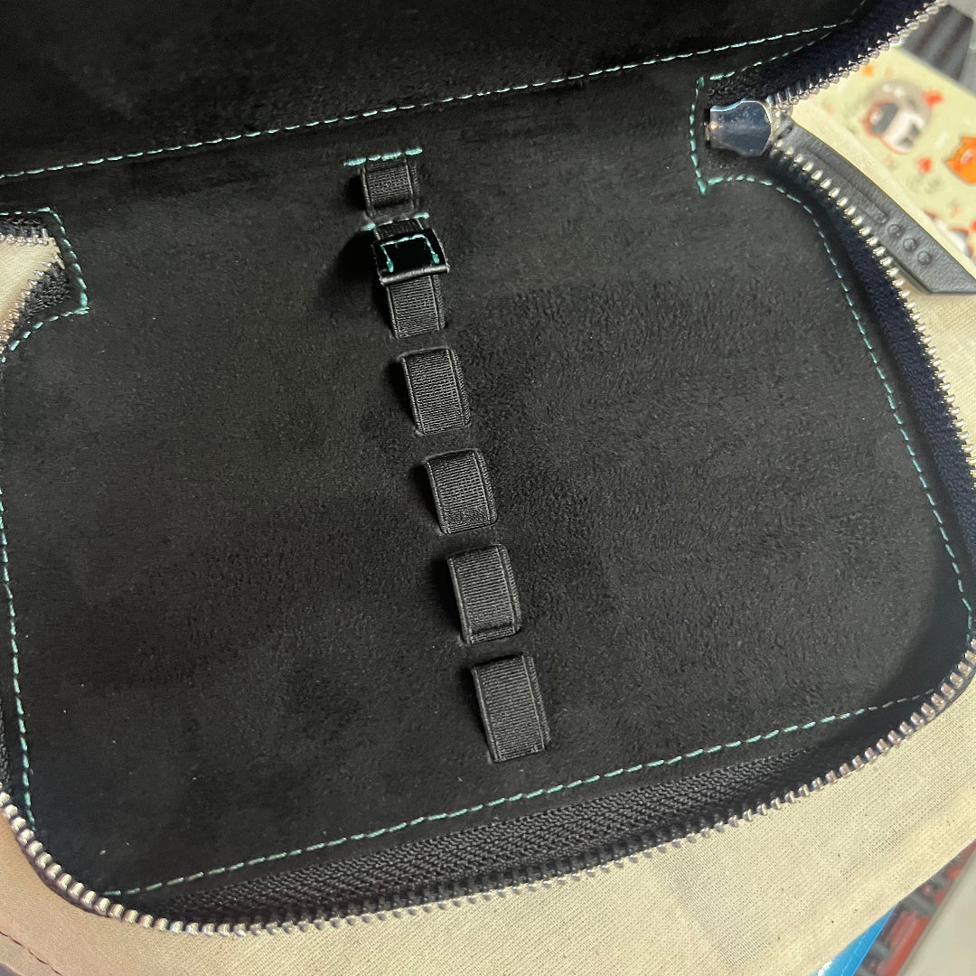 Endless Companion Adjustable 5 Pen Pouch - Canvas - Midnight Black