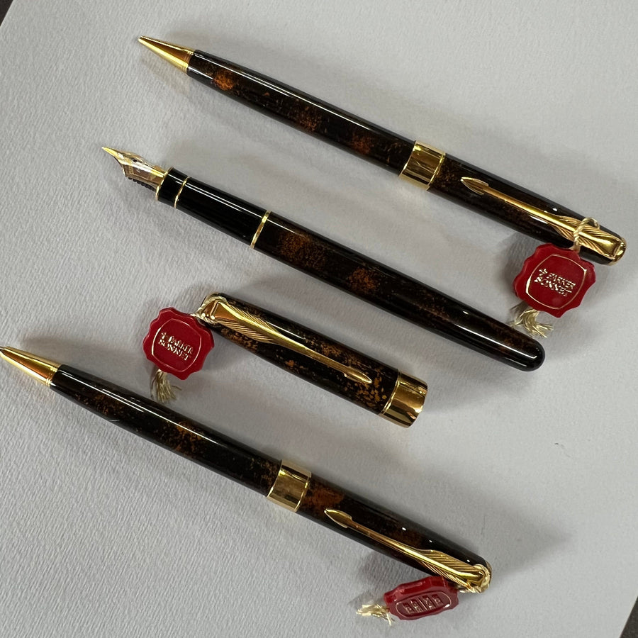 Parker Sonnet Premier Vision Bison Fonce (Dark Brown) with Copper-coloured Flex Set