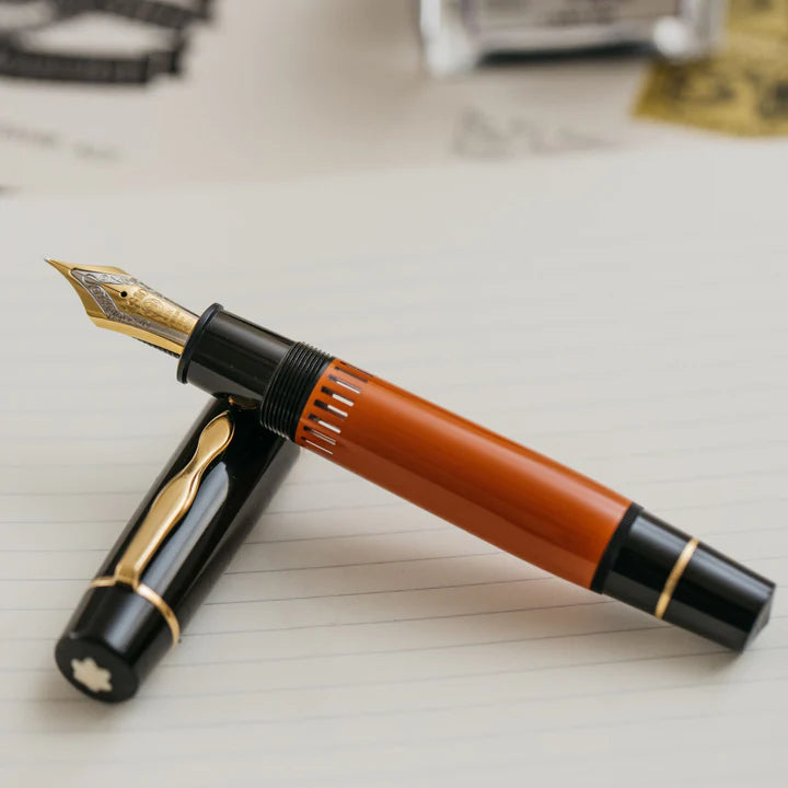 Pre-Loved Montblanc® Hemingway Writer's Limited Edition Fountain Pen