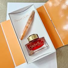 Pelikan Classic M200 Apricot Achat Fountain Pen  Gift Set – Special Edition 2025