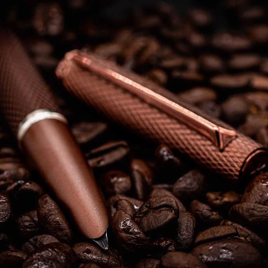 Diplomat Viper Fountain Pen - Brown Guilloche F/M