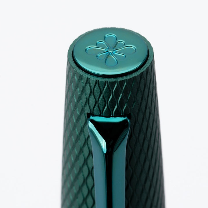 Diplomat Viper Fountain Pen - Green Guilloche F/M