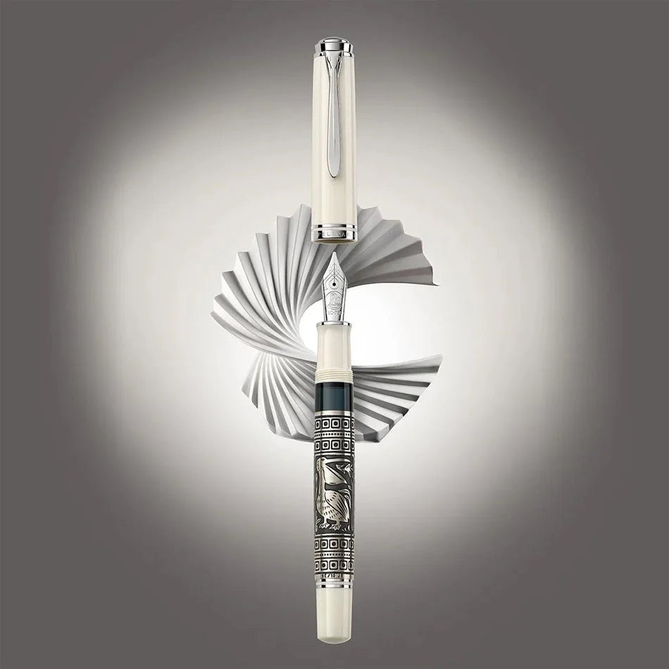 Pelikan M910 Toledo White Special Edition Fountain Pen