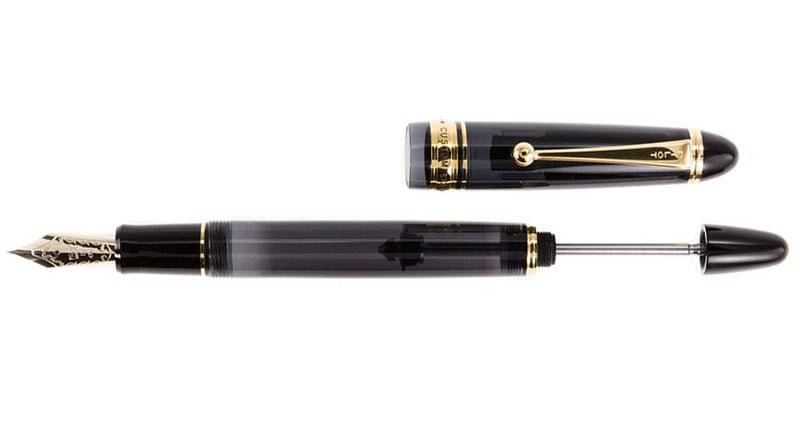 Pilot Custom 823 Fountain Pen - Black Fine